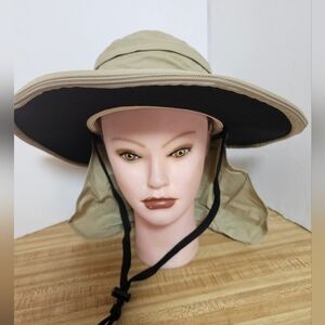 Shape Flexer UPF 50 Sun Hat Khaki Boonie Fishing Safari Wide Brim Neck NWOT